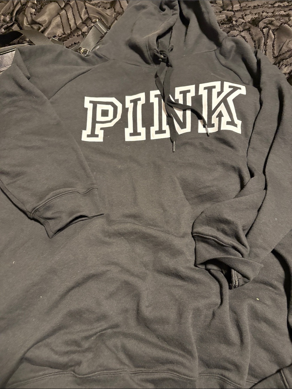 XL PINK Victoria's Secret women’s Black Crewneck Sweatshirt dress with White Log